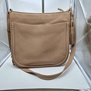 Kate Spade Orchard street Hensley beige pebbled leather shoulder bag euc